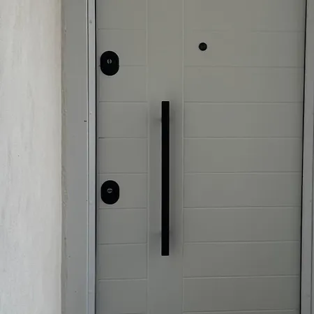 Apartment Umbrella House Tirana
