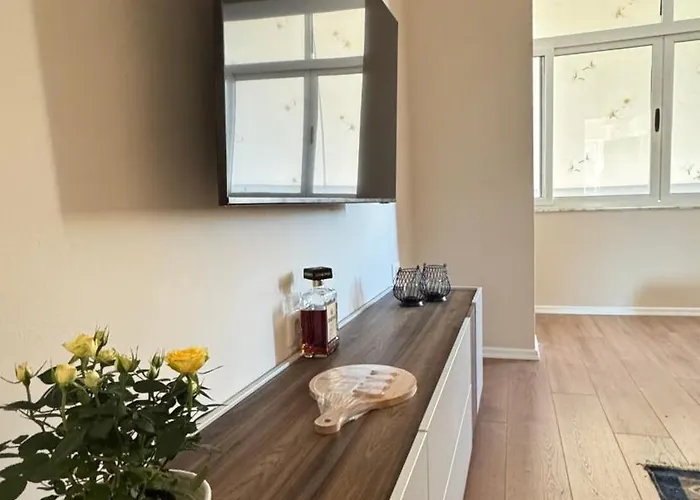 Umbrella House Apartment