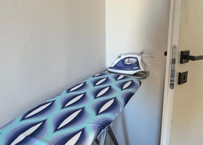 דירה Umbrella House טיראנה