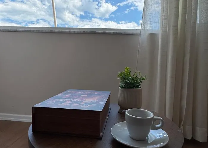 Umbrella House דירה