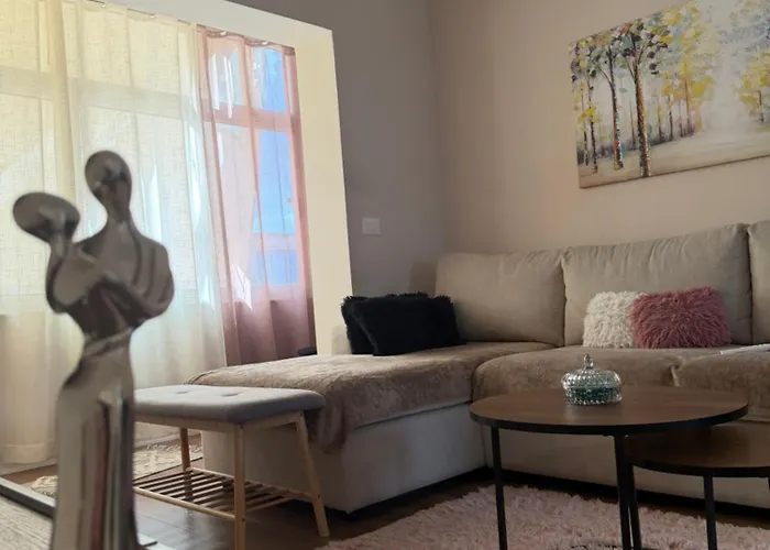 דירה Umbrella House